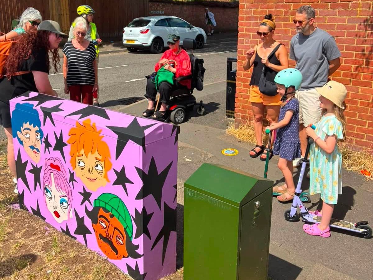Art on the Route BT box bottom of Avondale Rd.